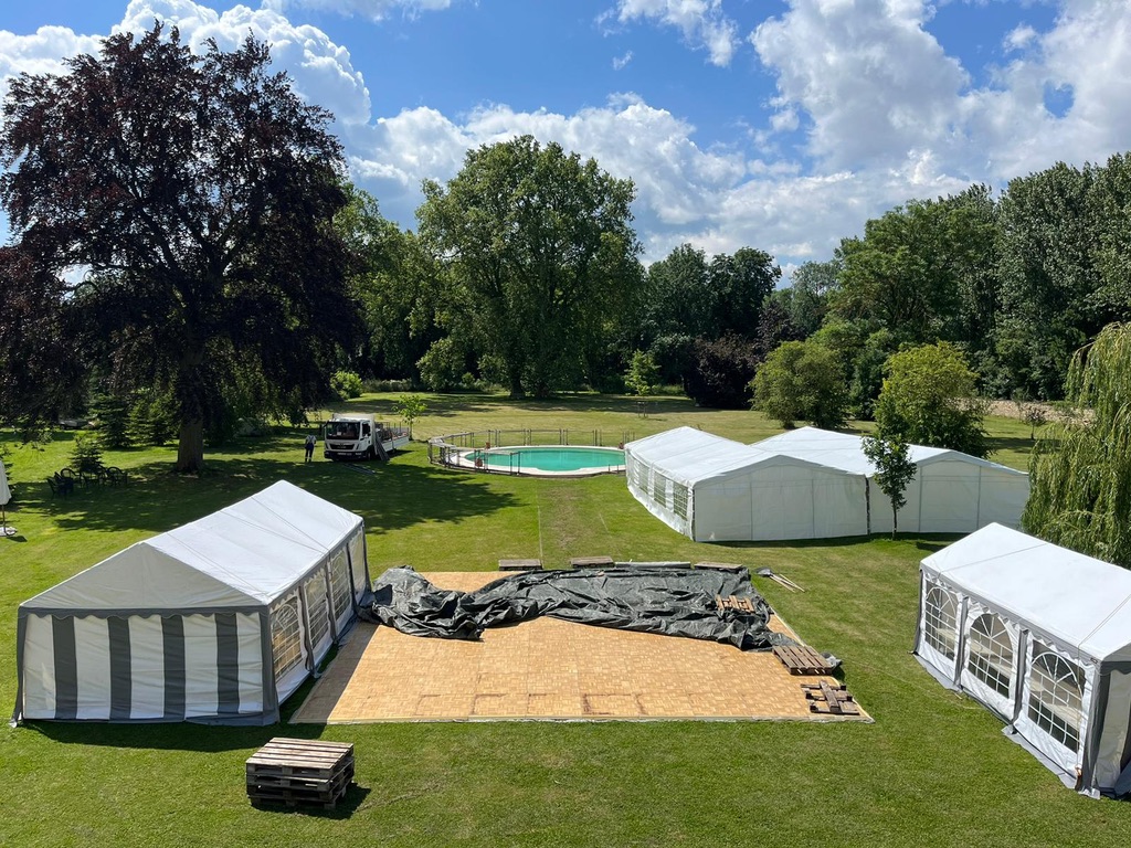 Schlossparkfest auf Schloss Bündorf, Sommerfest im historischen Schlosspark