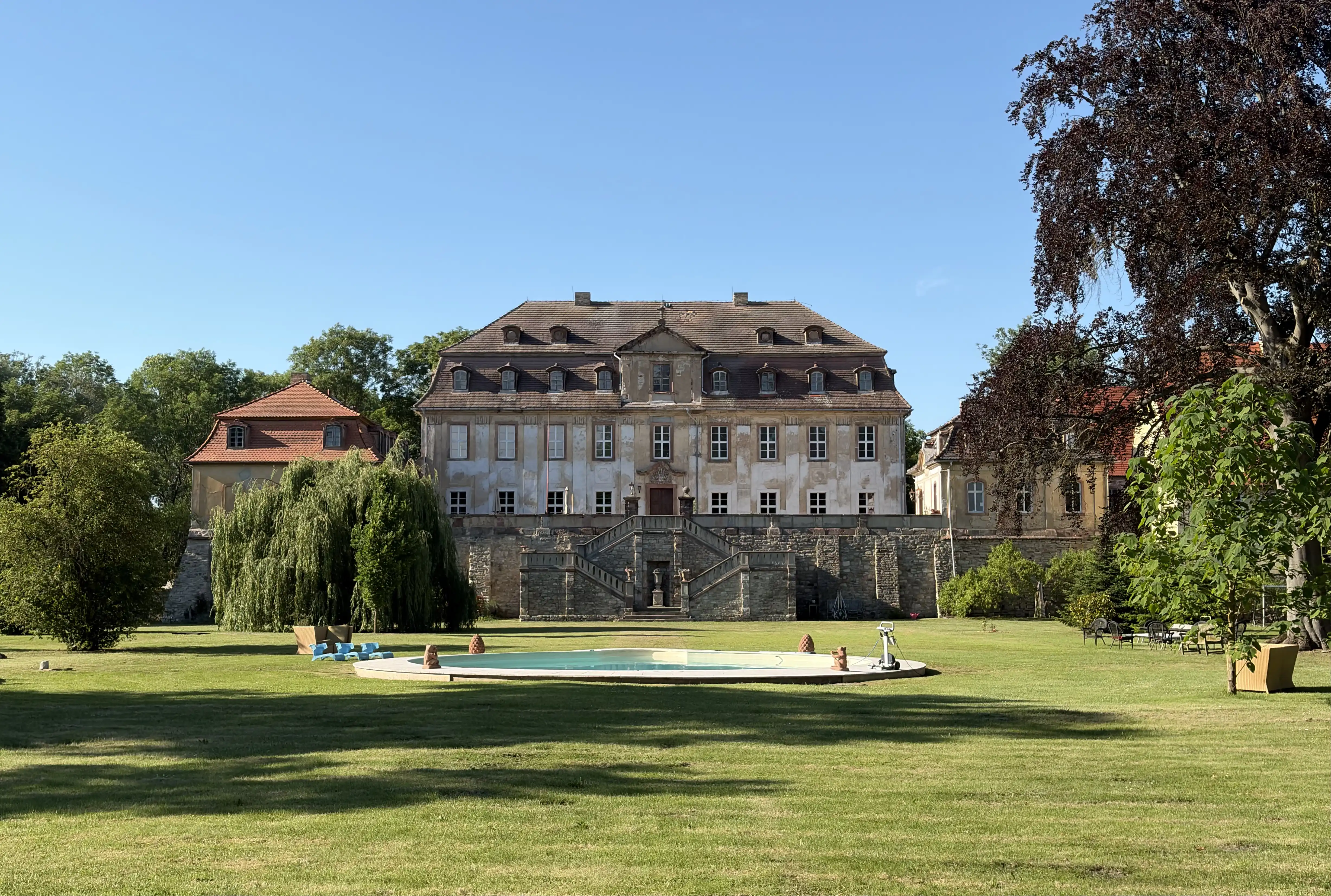 Schloss Bündorf mit historischem Schlosspark und Parkanlage in Sachsen-Anhalt