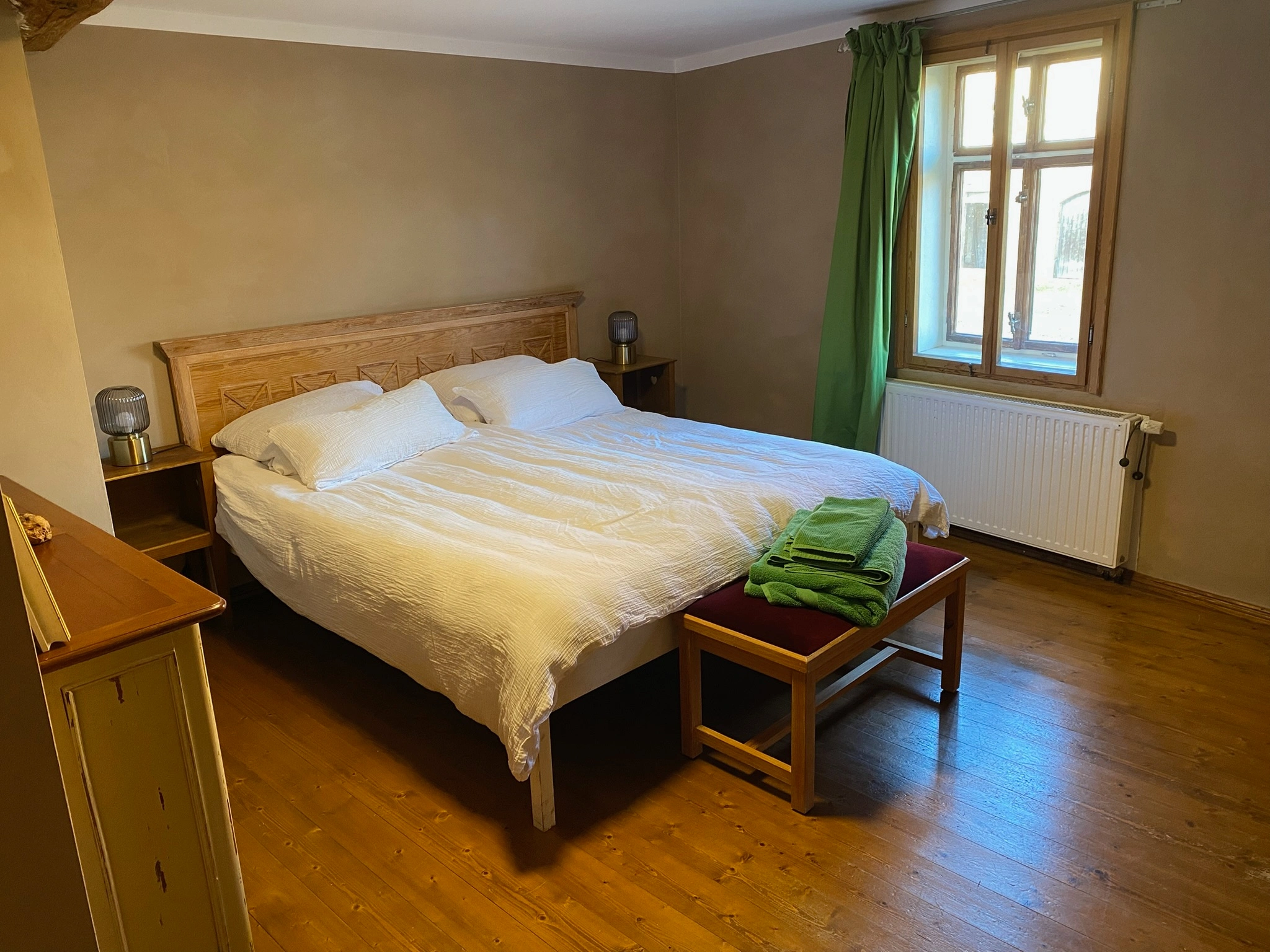 Gästezimmer im Jägerhaus, Übernachtung auf Schloss Bündorf