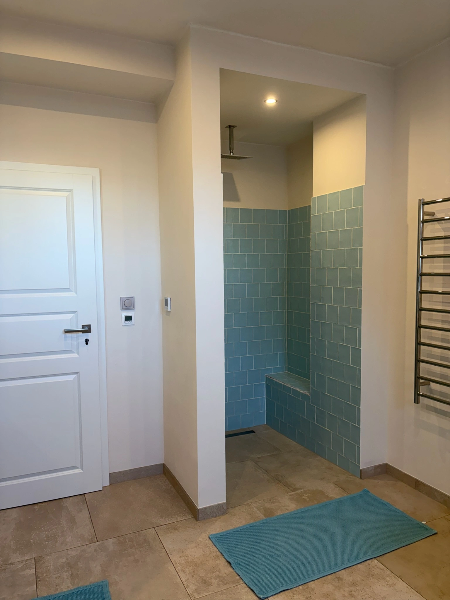Badezimmer im Torhaus, Übernachtung auf Schloss Bündorf
